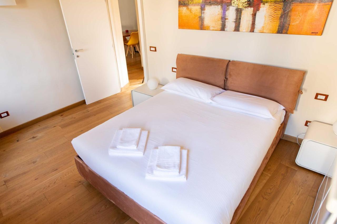 Modern, Bright Near Boboli Gardens & Santo Spirito - Homeunity Florencja Zewnętrze zdjęcie