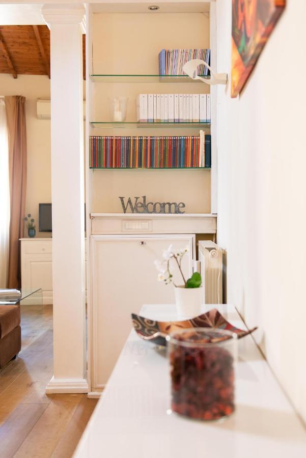Modern, Bright Near Boboli Gardens & Santo Spirito - Homeunity Florencja Zewnętrze zdjęcie
